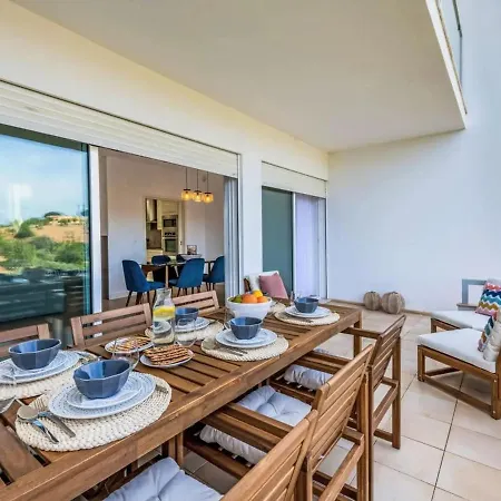 Maria, 3bd & Pool & Garden & Bbq