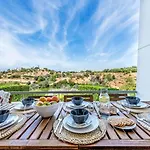 Villa Maria, 3bd & Pool & Garden & Bbq