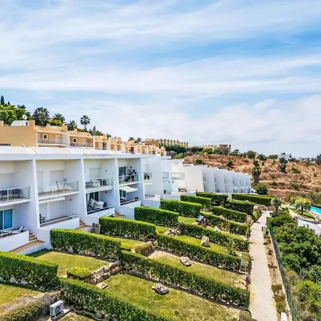 Maria, 3bd&pool&garden&bbq