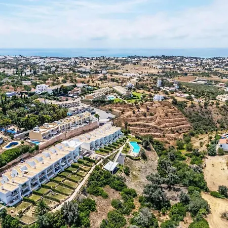 Villa Maria, 3bd & Pool & Garden & Bbq Albufeira