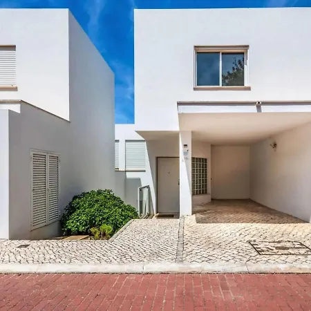 Maria, 3bd&pool&garden&bbq Albufeira