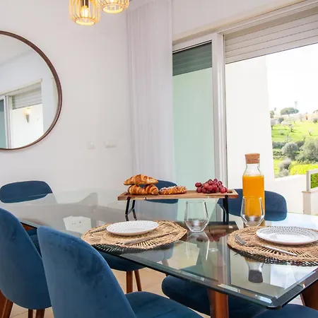 Maria, 3bd&pool&garden&bbq