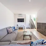 Maria, 3bd & Pool & Garden & Bbq * אלבופיירה