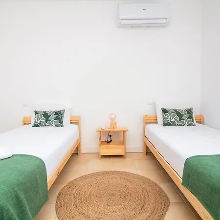 فيلة Maria, 3bd & Pool & Garden & Bbq البوفيرا